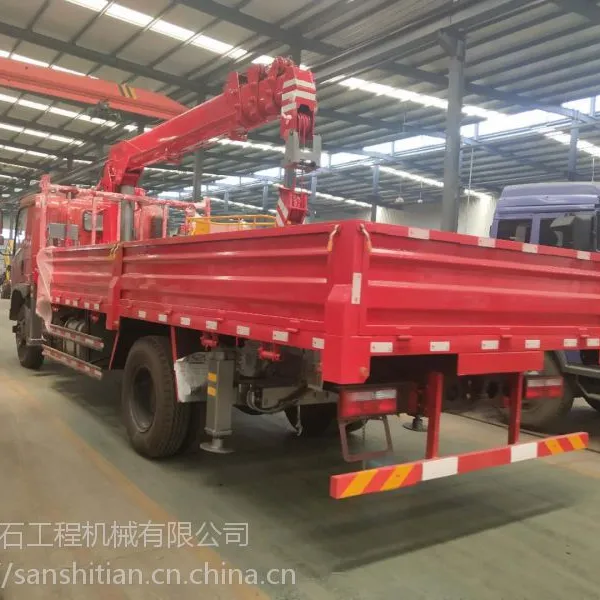 全新设计U型大臂6.3吨东风随车吊全面了解多功能型黄牌随车吊