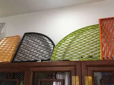 安平东捷各种铝板圆孔网10mm*20mm,北京装饰网,办公楼室外幕墙钢板网