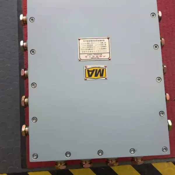 KTG127矿用隔爆光端机是***的防爆监控设备,支持单模或者多模光缆