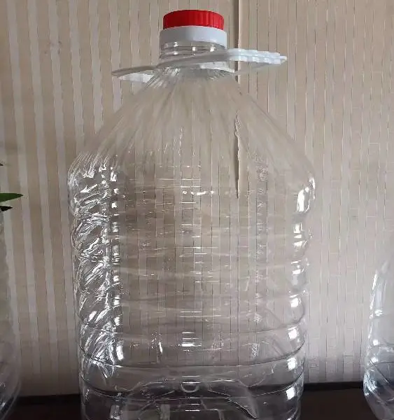 哈尔滨宏升色拉油壶价格生产色拉油壶厂家塑料壶