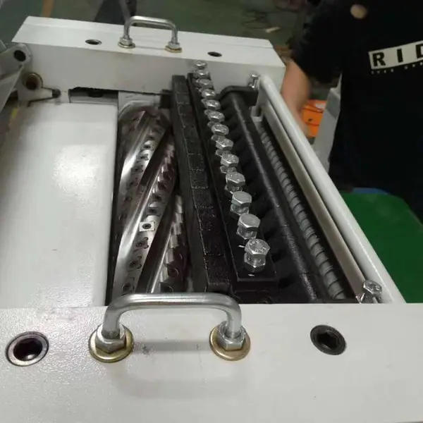 螺旋式分体刀片刨刀,刀轴,厦门景枫125*630压块重切式