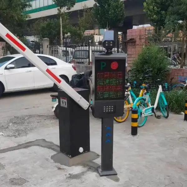 保德县小区起落杆门卫升降杆门禁道闸机安装人脸识别栅栏门广告门-厂家直销
