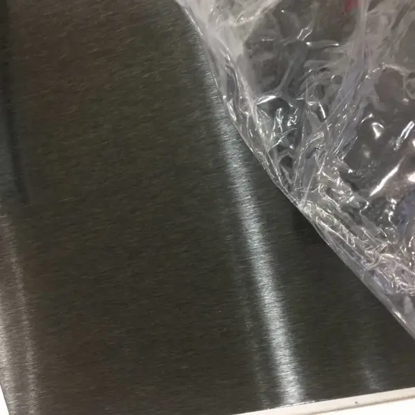 哑光亮光拉丝黑钛不锈钢装饰板 哑黑不锈钢发纹装饰板 宝惠304不锈钢