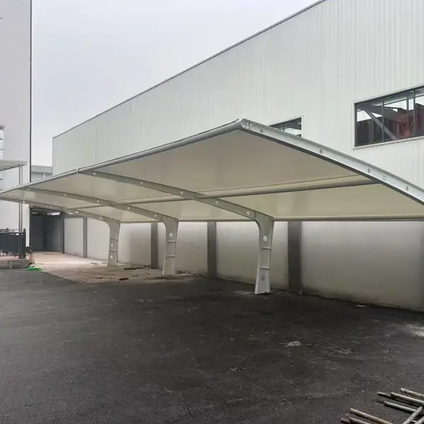 云南膜结构厂家定制汽车停车棚车篷球场雨棚景观张拉膜看台遮阳棚