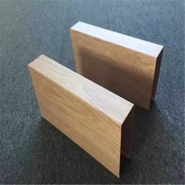 天花集成吊顶 仿3D4D木纹铝方通 凹凸造型铝板 可定制异形铝单板幕墙