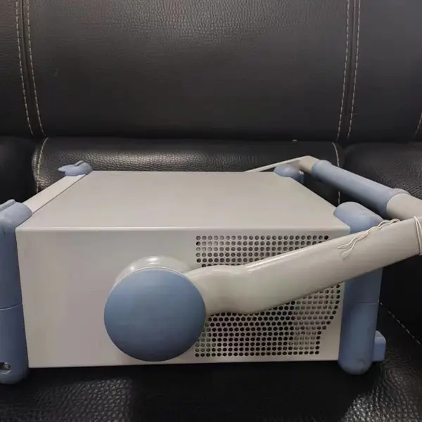 ���� �޵���ʩ�ߴ�FSP40Ƶ�׷����� ���� ���� ����