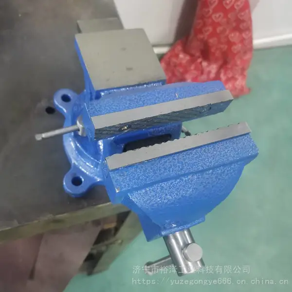 旋转台虎钳 14寸工业级汽修虎钳 小型家用平口钳 重型台钳