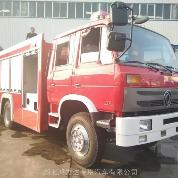 河北10方干粉消防车用于厂区火灾扑救提升应急处置能力