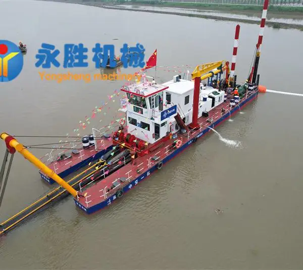 出口非洲16寸绞吸式抽沙船价格 一小时工作量是多少