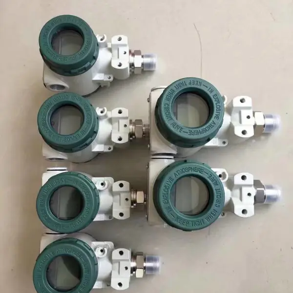 智能压力变送器_智能建筑用隔膜压力变送器_唯科防爆数显压力变送器现货