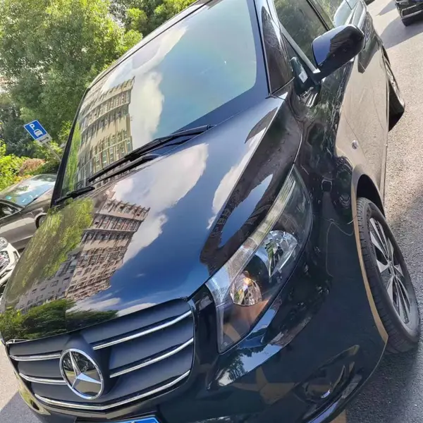 9座奔驰威霆自动挡可以***控制疲劳自驾租车