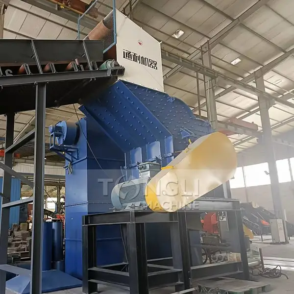 大铁桶粉碎设备除尘系统 铝铸件打球机视频 彩钢板破碎机产量