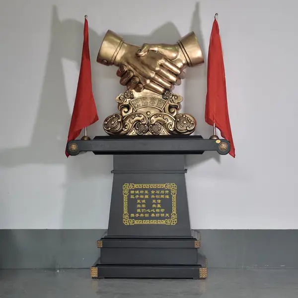 ������Ǩ��ʲô�ڼ�ף�أ�������Ӯ���ְڼ���һ�����ͺ컨