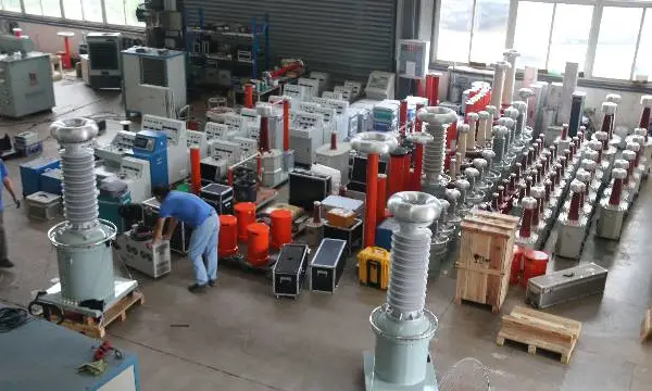 ���վ�޾ַ��ͽ�ʽ�����ѹ�������ɹ� �人���绪�������豸��Ӧ