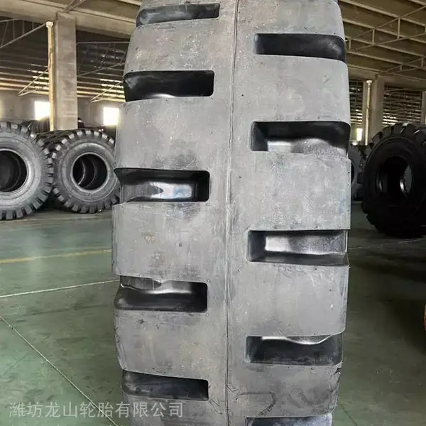 装载机半实心轮胎20 30 50品质型17.5/23.5 23.5-25叉车小铲车防扎胎