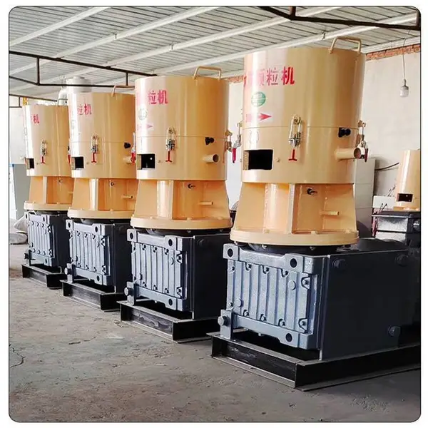 苜蓿草羊饲料颗粒机 玉米面精饲料颗粒机 小平模颗粒机