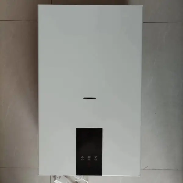 20KW匠奥燃气采暖洗浴两用壁挂式锅炉供地暖暖气片风机盘管100平
