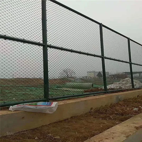 优盾勾花网球场围栏防护网4米高日字型75圆柱运动场护栏