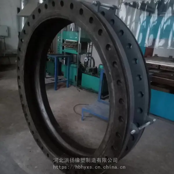 大翻边式橡胶软接头 非金属橡胶补偿器 耐高温橡胶软接头 可定制
