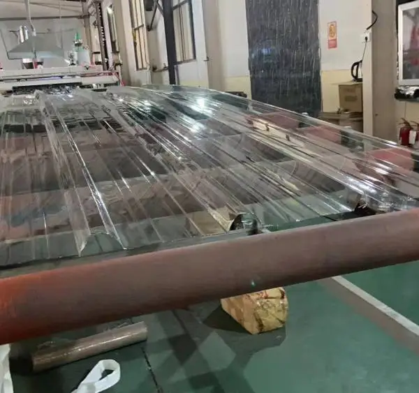 宿 迁灯箱广告定制pc板折弯雕刻 粘连 加工 阻燃级聚碳酸酯板材