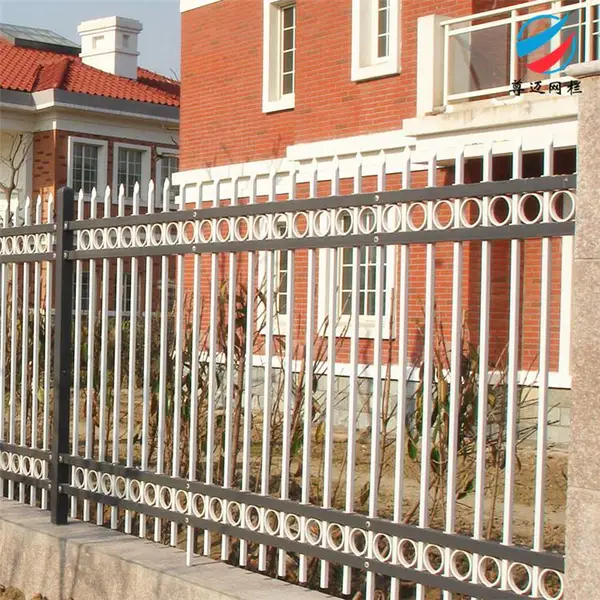 市政草坪护栏 厂区学校铁艺锌钢护栏 花坛隔离栏 庭院围墙栅栏