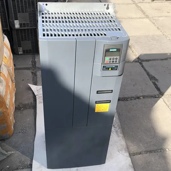 �ղر��� (4����) ������v20��Ƶ�� 6SL3210-5BE13/17/21/22/23/2
