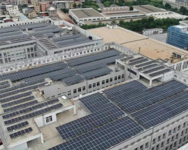上海水泥屋顶太阳能光伏发电施工队 服务为先 上海大伞光伏技术供应
