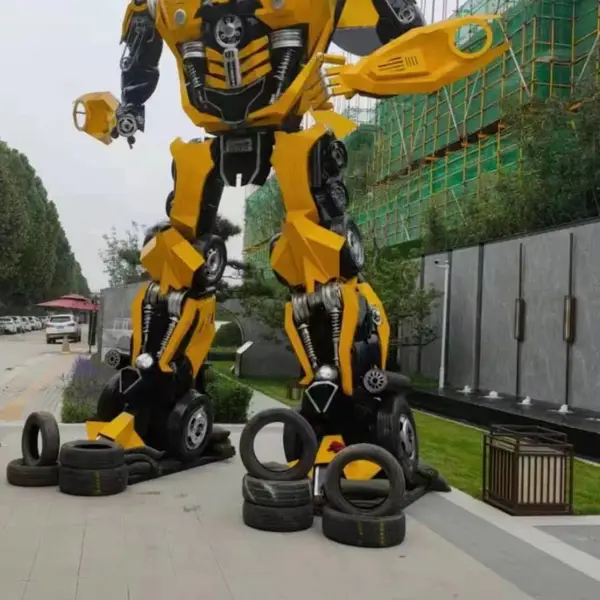 大型变形金刚模型巡展 纯手工打造 颜色层次突出 适合活动展出