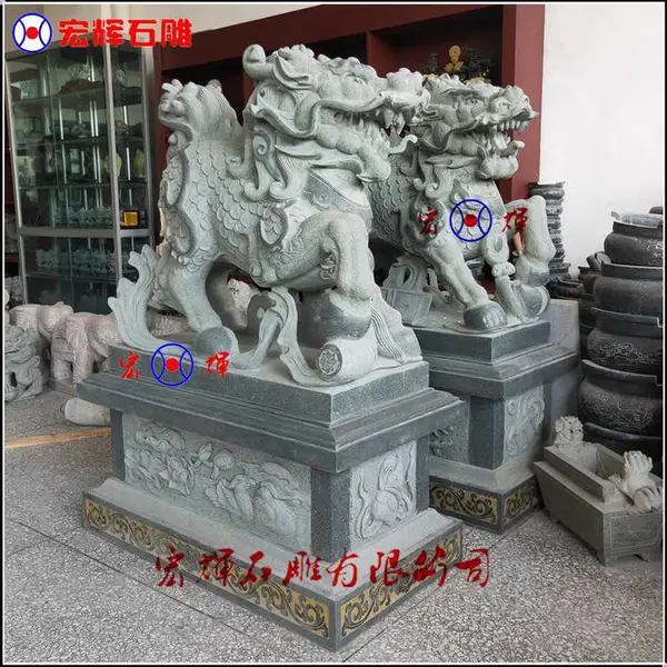 宏辉雕刻青石麒麟吉祥神兽/传统工艺汉白玉麒麟圆雕