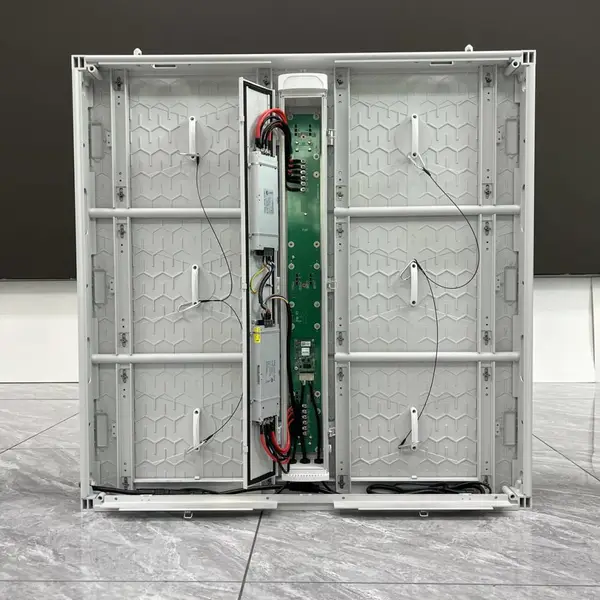 ����P6.67LED��ʾ������ȫ��LED����Ļ�����װ����·�Ƹ���ԭ��