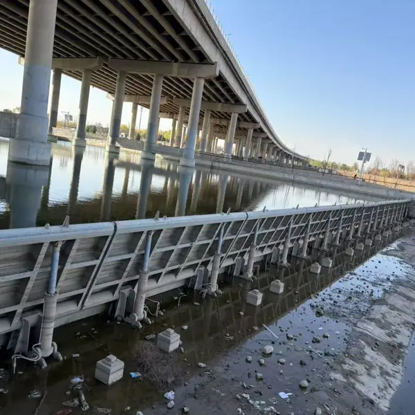 景观液压自控景观翻板闸门 30*3米河道液压翻板闸门