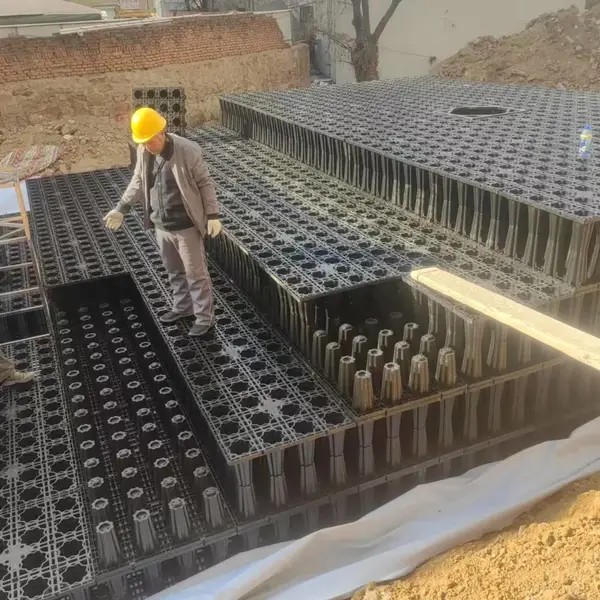 �����̻����������ˮ�ռ���pp������ˮģ��45t��ˮģ�鳧��