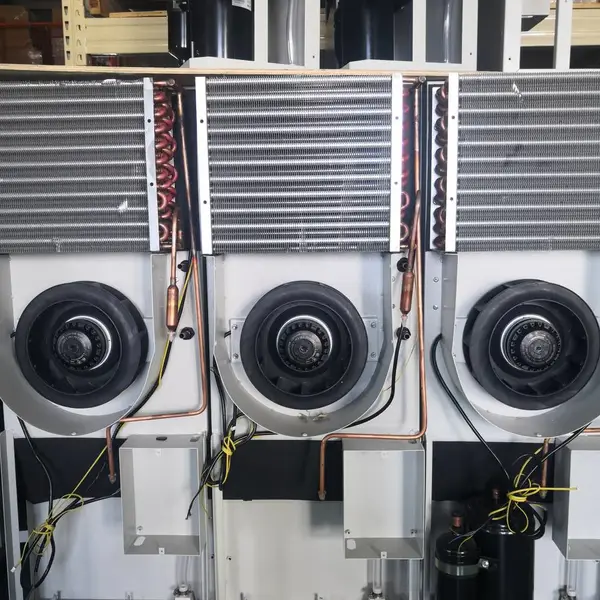 ��ͭ��Ȧ�ĺ�����ת�ӵ綯�� ���յ����ά�޸���FLH175