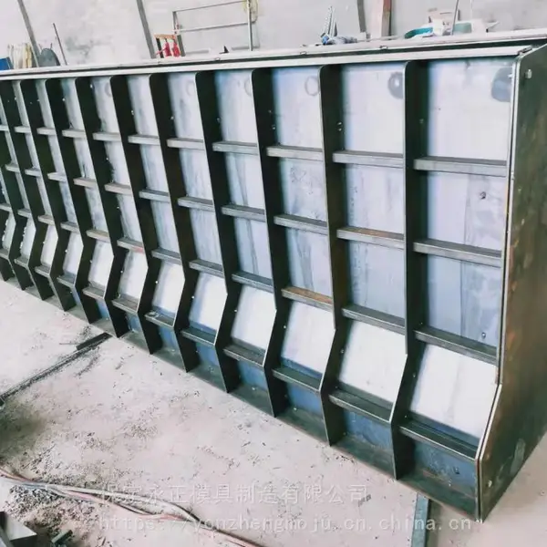 高速防撞墙模具尺寸定制防撞墙模具哪里有