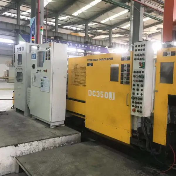 二手东芝布勒力劲伊之密东洋DCC500T-2500T卧式压铸机在位出售二手卧式压铸机