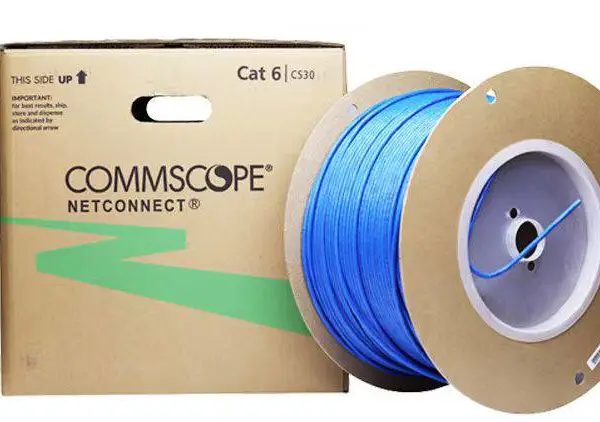 康普Commscope 六类非屏蔽网线 24线规 CM 蓝色 1427071-6 CS30