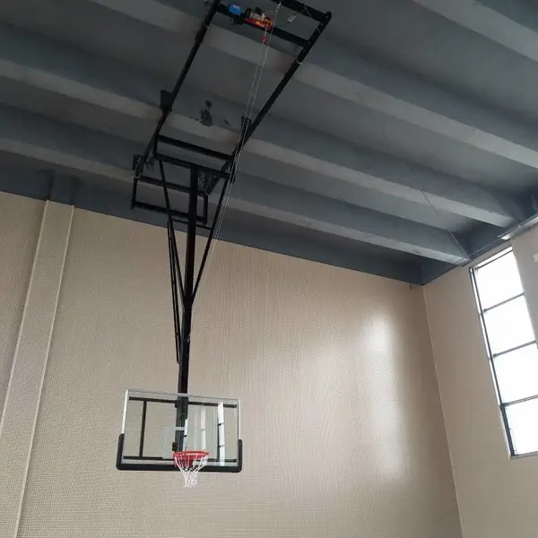 晶康牌YDQC-10001型悬顶式电动液压篮球架 折叠升降 节约场地空间深受用户认可