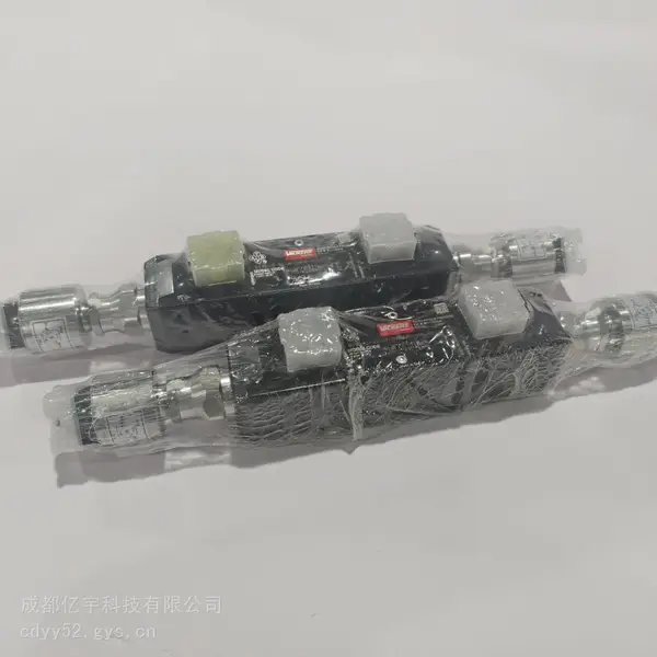VICKERS威格士DG4V-3-2C-M-S9D2-U-H7-60电磁方向阀 24VDC线圈 高压液压阀