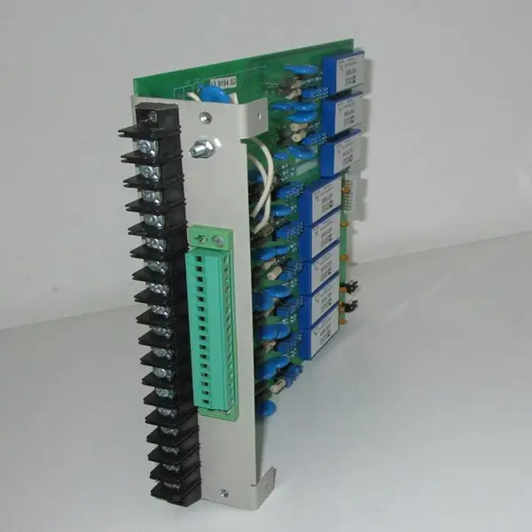Qualitron 12A-8312-01直流隔离板 卡件模块 智能控制器 全新