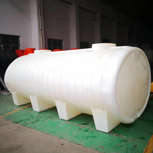 华社生产10立方卧式水箱 车载水箱 化工运输罐 PE卧式运输罐 卧式储罐