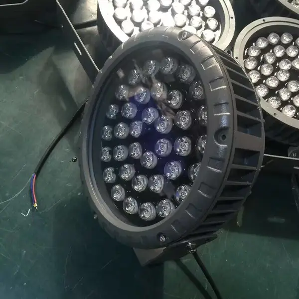 LED投光灯LED鸟巢灯 LED投射灯 LED照明灯 LED户外灯 LED照树灯 LED泛光灯 RGB全彩灯