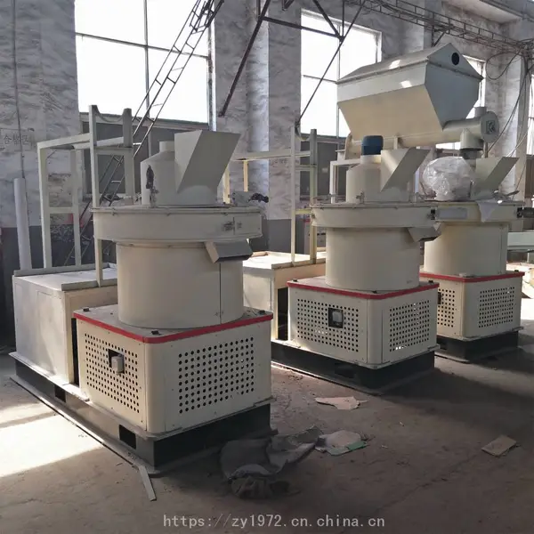 挤压式环模颗粒机 时产2吨锯末颗粒的机器 环模颗粒压块机设备
