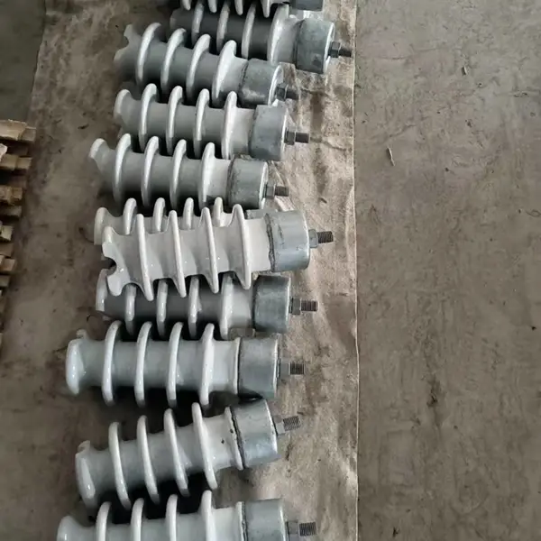 高强度 PS-15/500 支柱瓷绝缘子 15kV 户外配电线路绝缘柱式瓷瓶