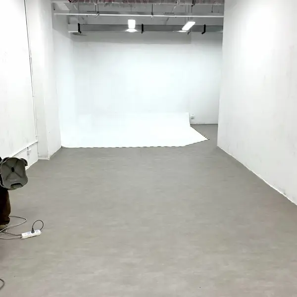 摄影棚专用pvc塑胶地板革耐磨防滑展通微水泥色地胶板2.0mm商用