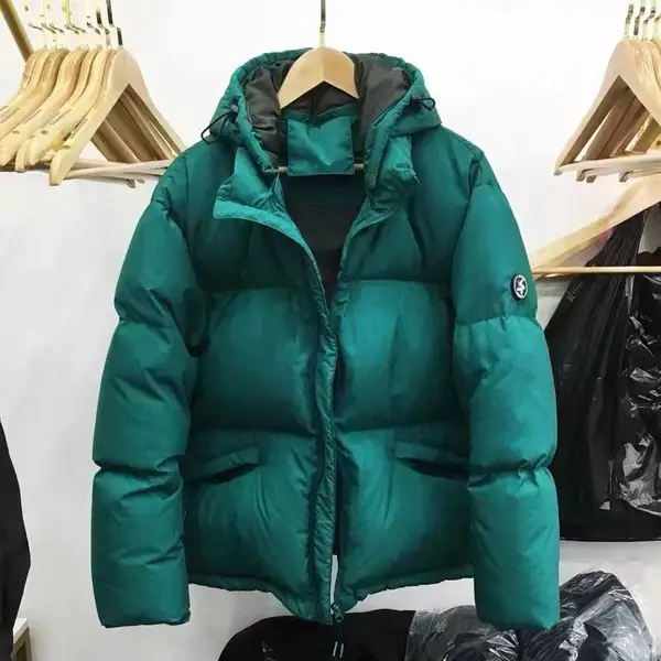 棉服一手货源山西晋中榆次棉衣外套十元库存货源夜市直播摆摊尾货