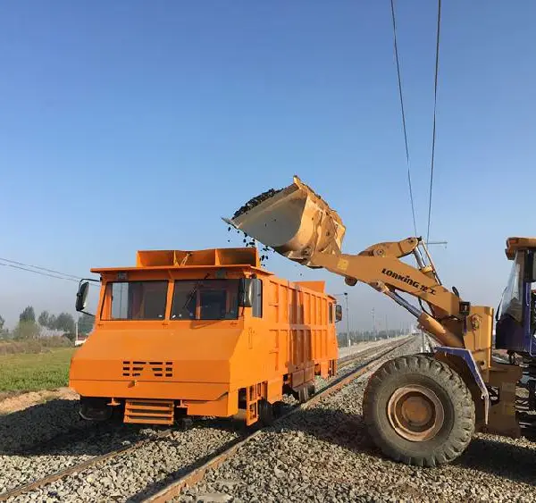 便宜铁路石砟卸料车报价及图片