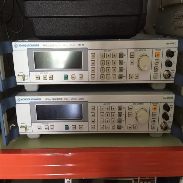 SML03�źŷ�����\�����޵���ʩ�ߴ�Ƶ��9kHz��3.3GHz����