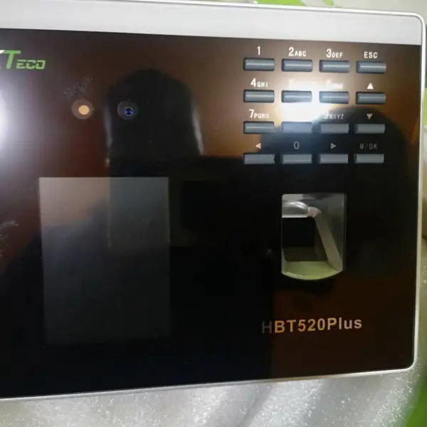 中控熵基HBT520PLUS人脸指纹WIFI网络门禁考勤机河北总代理