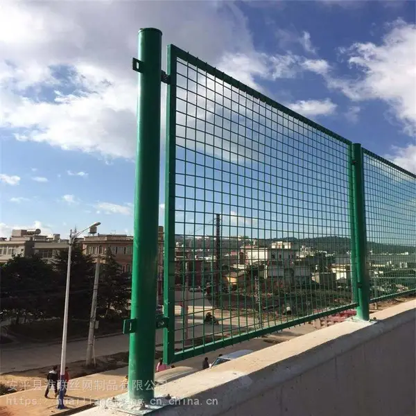 ��������Χ�� ���ٹ�·������ ���ܺӵ���˿��