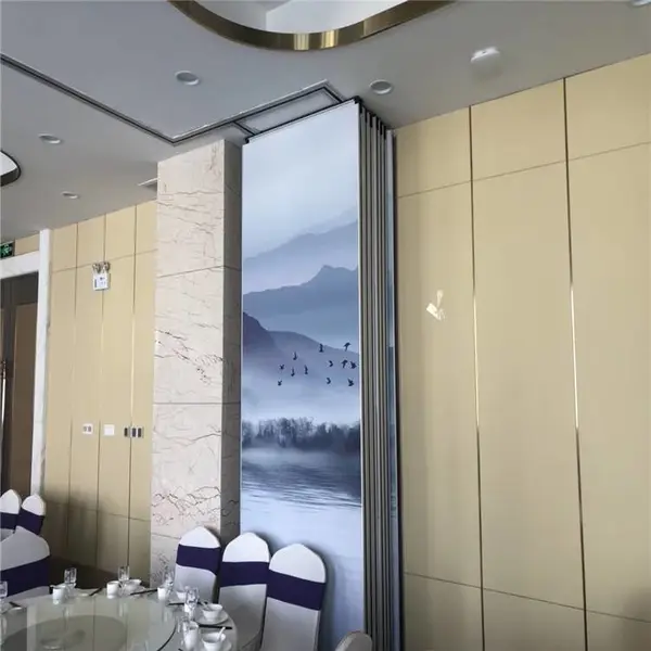 卡曼隔墙酒店宴会厅电动活动隔断墙移动门包厢吸音铝合金屏风定制